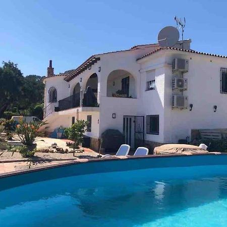 Lovely 2 Bed Apartment In Alcalali Exterior photo
