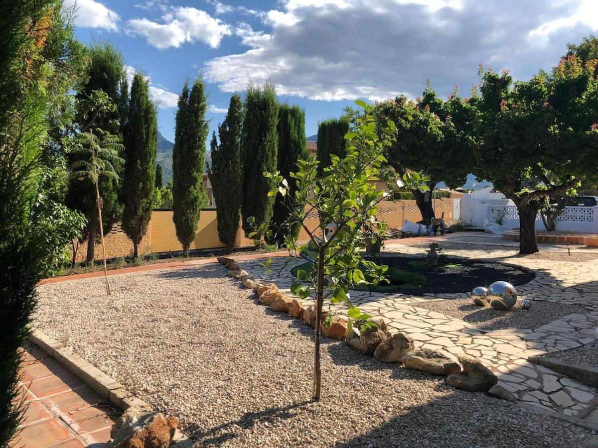 Lovely 2 Bed Apartment In Alcalali Exterior photo